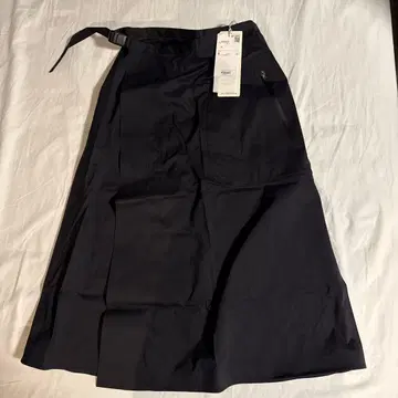 DESCENTE Allterrain 랩스커트 택 포함 새상품