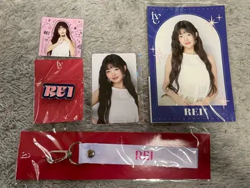 IVE REI 레이 FC 한정판 엽서 핀 배지 트레이딩 카드 네임택