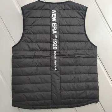 뉴에라 골프 라이트 다운 베스트 L 사이즈 블랙