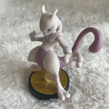 뮤츠 피규어 공격 포즈 amiibo