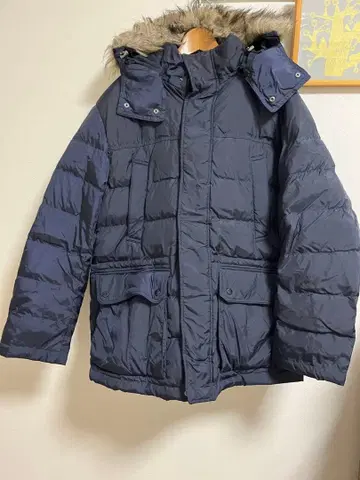 유니클로 네이비 후드 부착 다운 자켓