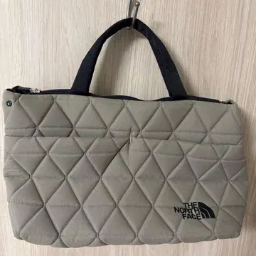 THE NORTH FACE 퀼팅 토트백 그레이