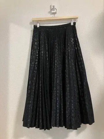 스태닝 루어 레오파드 플리츠 스커트 S