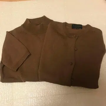 브라운 하이넥 & 가디건 세트