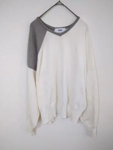 새상품급 아줄 니트탑 여성용 XL 상당 프리 사이즈 화이트 그레이