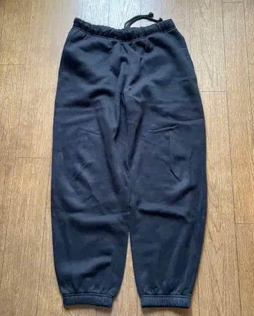 GU 헤비 웨이트 맨투맨 와이드 이지 팬츠 속기모 블랙 L