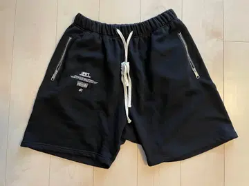 updt upd't unprecedented 숏팬츠 사이즈 3