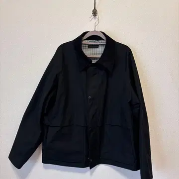 [ 새상품급 ] UNIQLO 블랙 점퍼 체크 안감 부착 유니클로