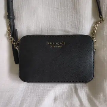 컨디션 최상 케이트 스페이드 블랙 숄더백