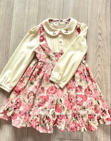 꽃무늬 카라 부착 테디베어 긴팔 원피스