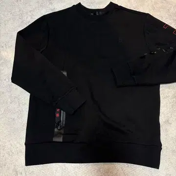 G/FORE 블랙 지퍼 포켓 스웨터