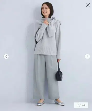 그린 라벨 릴랙싱 새틴 슬랙스 팬츠