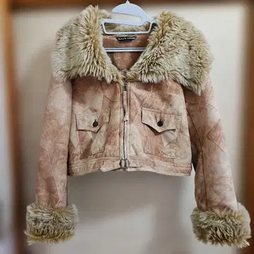 베이지 퍼 크롭 자켓 자켓