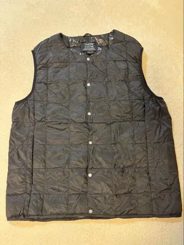 #TAION 블랙 다운 베스트 L 사이즈
