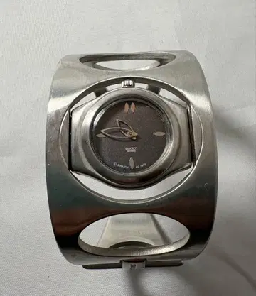 Swatch 아이러니 레이디 타임 슬레이브