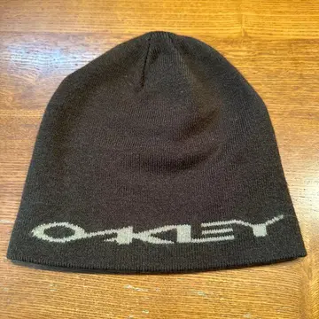 Oakley 브라운 비니 니트 모자