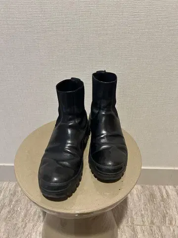 ATP Atrlier 블랙 가죽 사이드 고어 부츠