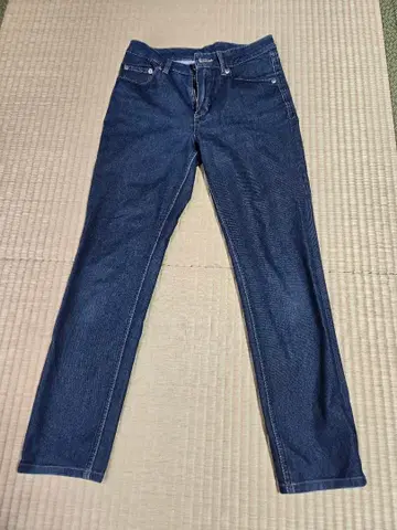 다크 블루 데님 슬림핏 하트 포켓