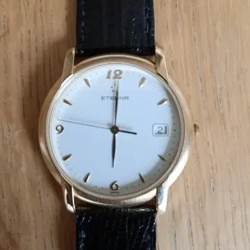 ETERNIA 수동 와인딩 시계 2103.22 화이트/골드