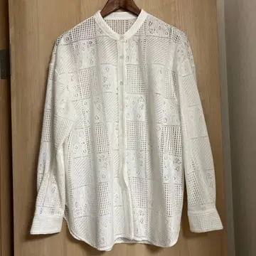 Spick & Span 화이트 긴팔 셔츠