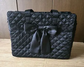NaRaYa 블랙 퀼팅 토트백