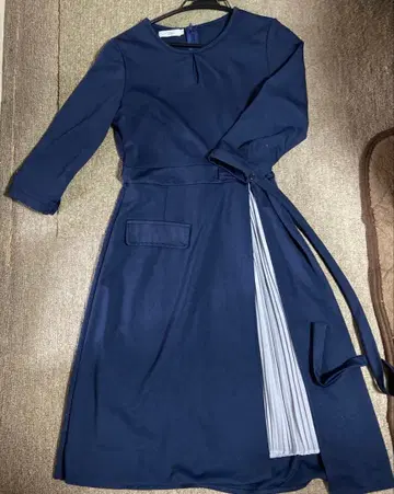 네이비 7부 소매 원피스 허리 리본