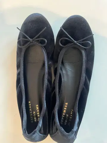 블랙 벨벳 발레 슈즈 24cm