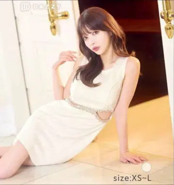 인기 허리 컷 비쥬 드레스