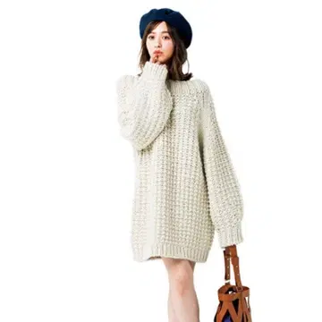 스나이델 아이보리 오버 사이즈 니트 스웨터