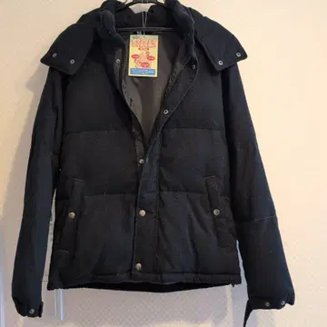 SENSE OF PLACE 어반 리서치 블랙 다운 자켓 M 사이즈