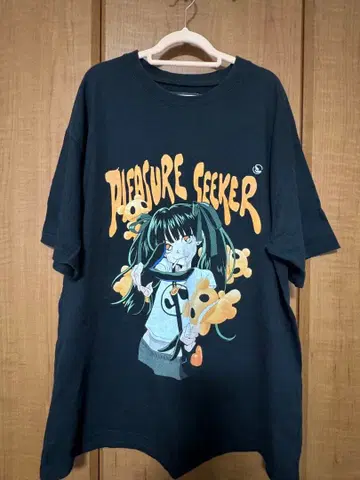 SUNDAY OFF CLUB 티셔츠 M 사이즈