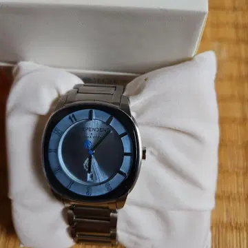 INDEPENDENT 블루 손목시계(쿼츠)