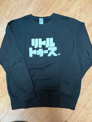 오도리노 올나이트닛폰 리토루투스 맨투맨 XL 사이즈