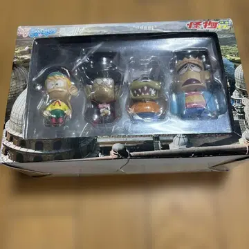 괴물군 치비큥캐릭터 피규어 4체 세트 받침대 1개 누락