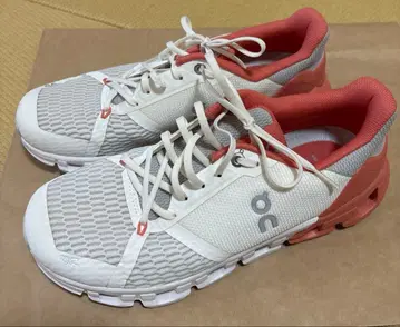 온 Cloudflyer 클라우드플라이어 여성용 25.0cm