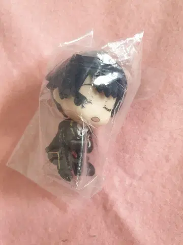 트위스테 어깨 쿵 Fig 하츠라비율 기숙사 듀스