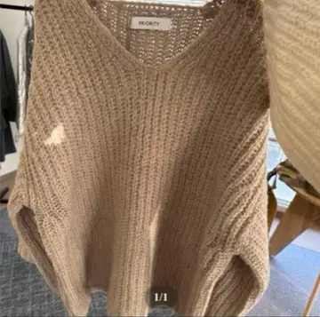 택 포함 PRIORITY 프라이오리티/V넥 니트 Mal.