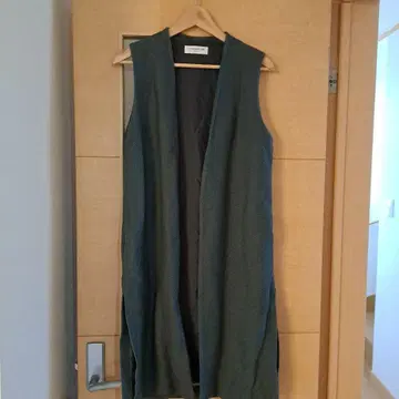 TONOKNOW LAND 다크 그린 코튼 베스트