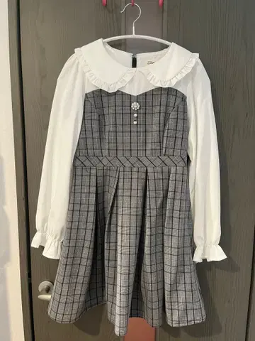 체크 무늬 긴팔 원피스