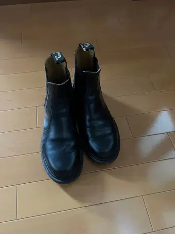 닥터마틴 사이드 고어 부츠 블랙 6 ( UK )