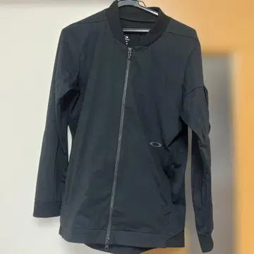 Oakley 블랙 자켓 S/M