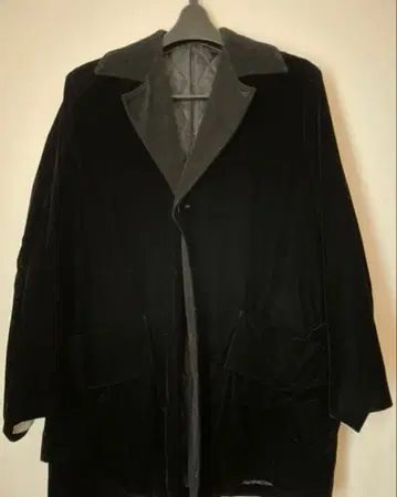 TTT MSW 벨벳 코트 런치 코트