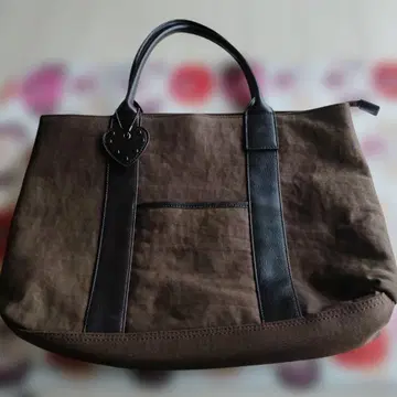 브라운 핸드백