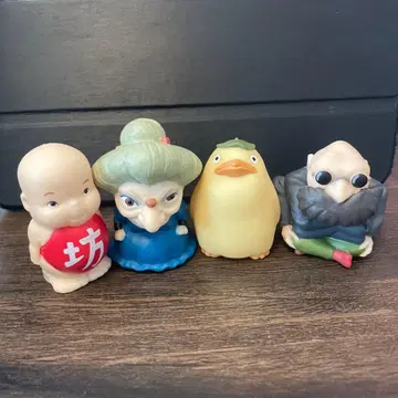 [새상품급] 지브리 피규어 센과 치히로의 행방불명 4체 세트