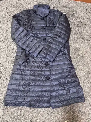 Moncler 그레이 다운 코트 네이비 벨트 없음 0사이즈