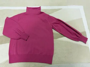 [ 익명 배송 ] 자유구 터틀넥 스웨터 38