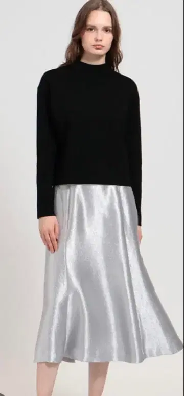 미개봉 새상품 띠어리 럭스 하이넥 니트