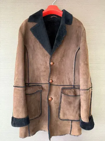 kiton 사이즈 52 브라운 무스탕 코트