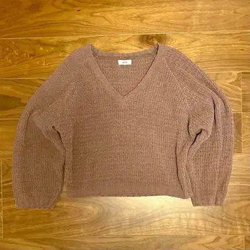 V넥 니트