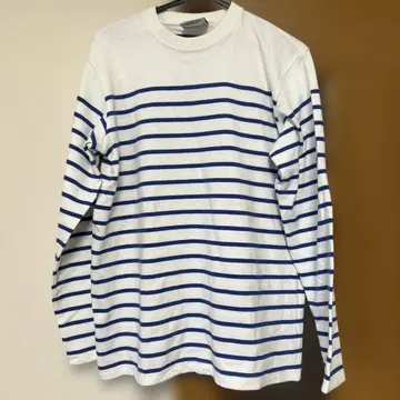 BARBARIAN 긴팔 티셔츠 M 사이즈